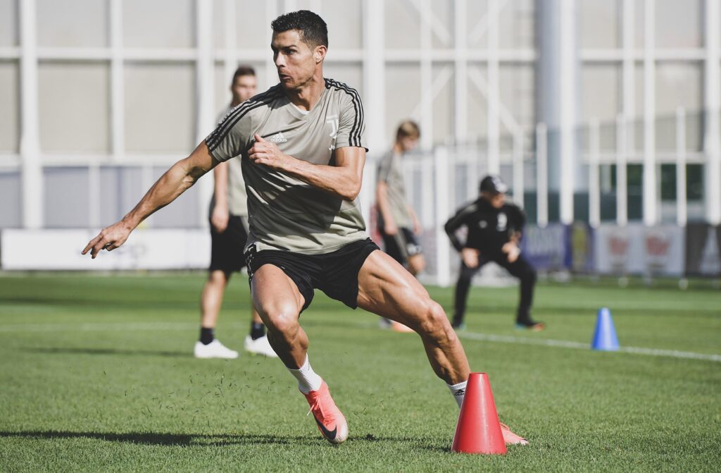How To Be Fit Like Cristiano Ronaldo